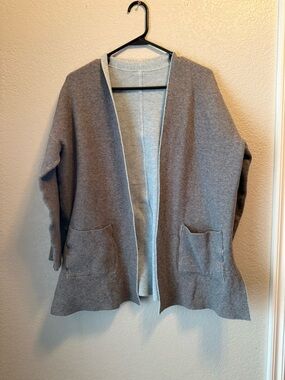 Reversible Blue Gray Cardigan M/L Open Front Pockets Cozy